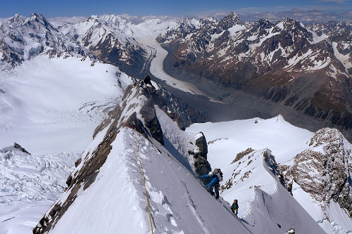 Aoraki - spodní část hřebene 2 Aoraki - spodní část hřebene 2