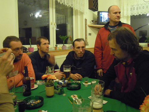 v Hospod u Herold Holajz, Slamk, Bahno, Algena a Maran