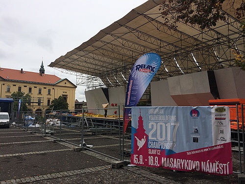 stavba stage na nmst