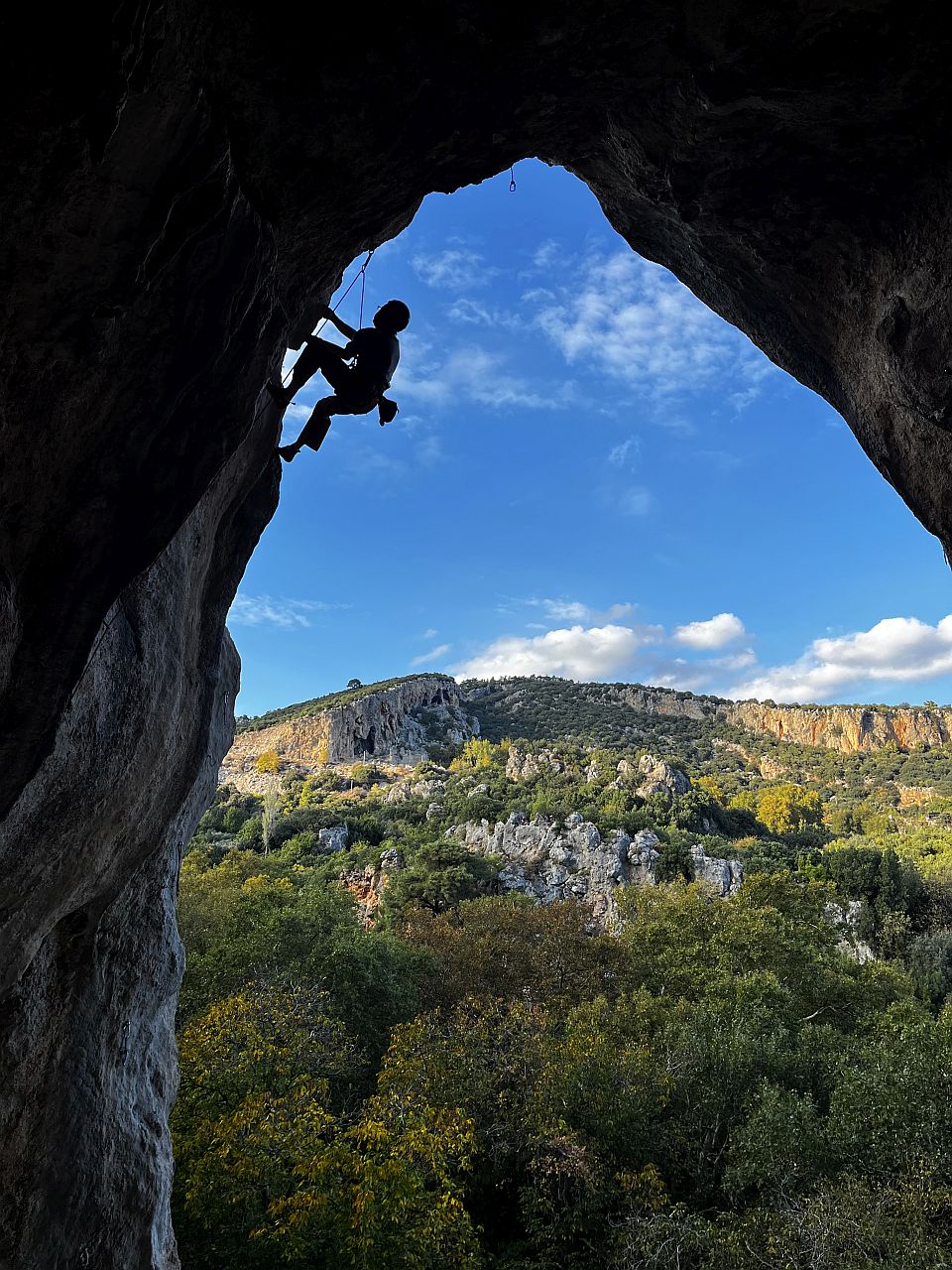 Kliknut�m zav�ete okno.