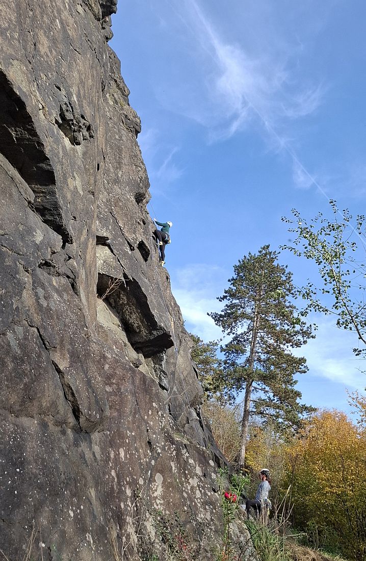 Kliknut�m zav�ete okno.