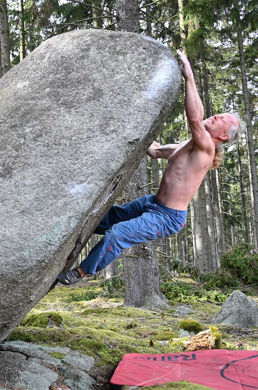 Kliknut�m zav�ete okno.