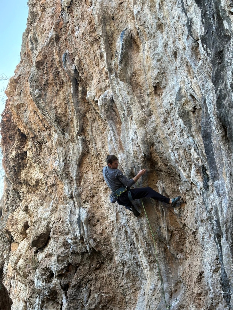 Kliknut�m zav�ete okno.